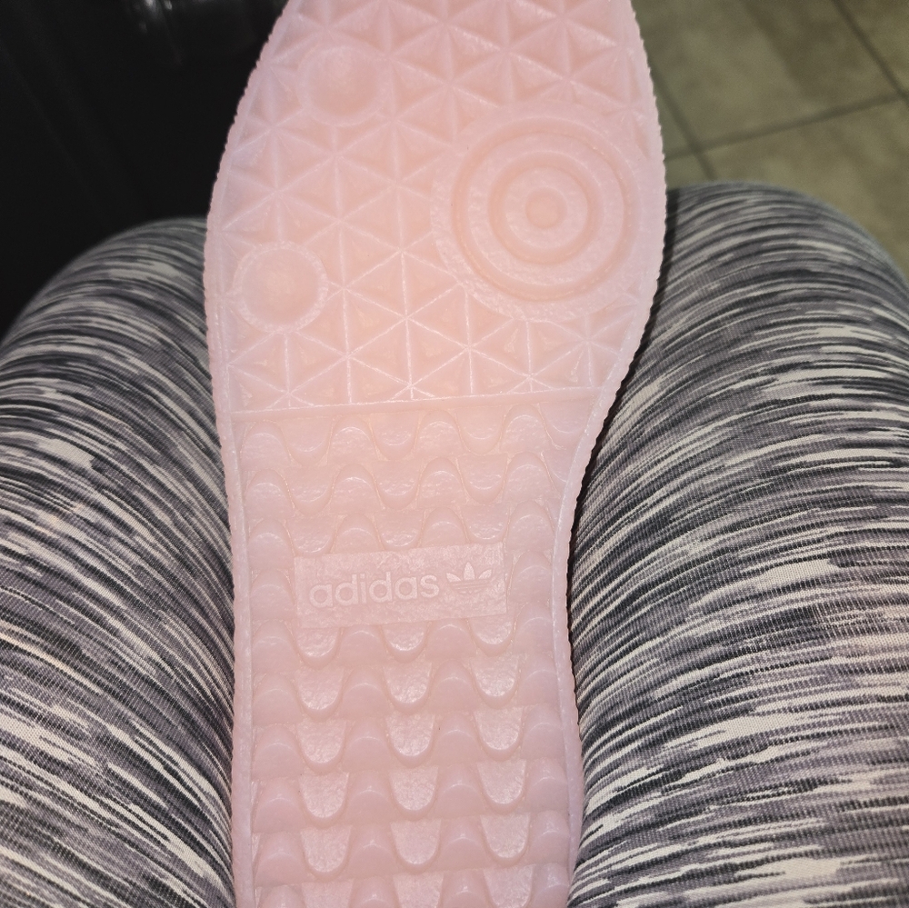 Adidas Sambe - Hello Kitty - Picture 5 of 6